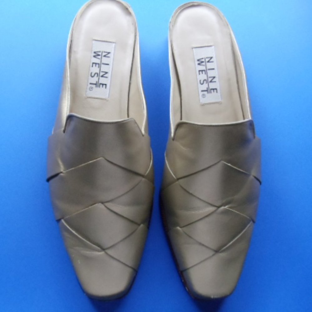 Nine West sz 8.5 GOLD Woven LEATHER Slides VG condition